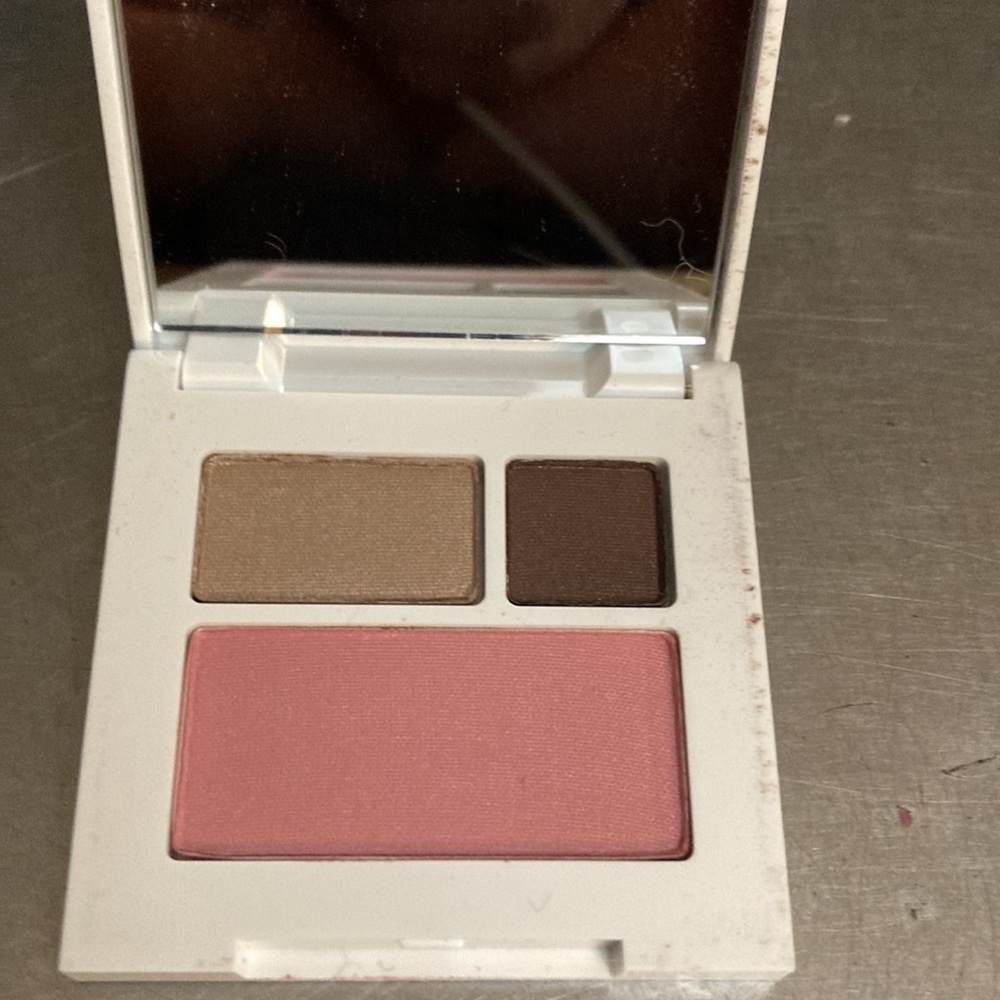Clinique Jonathan Adler eyeshadow and blush